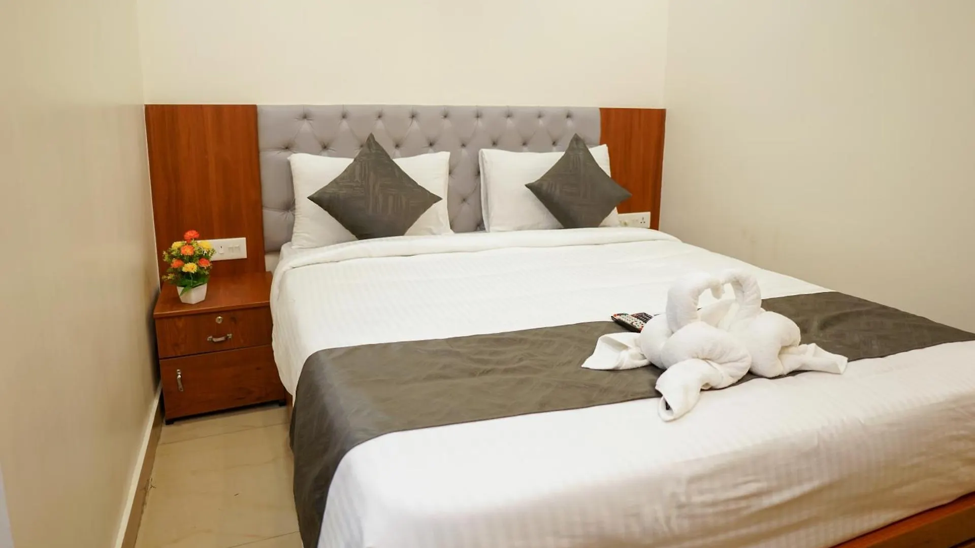 فندق Royal Plaza City كاليكوت
